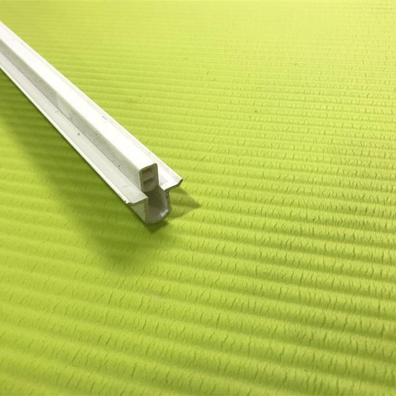 PVC - Vložek za cinkan profil 2m (kos)