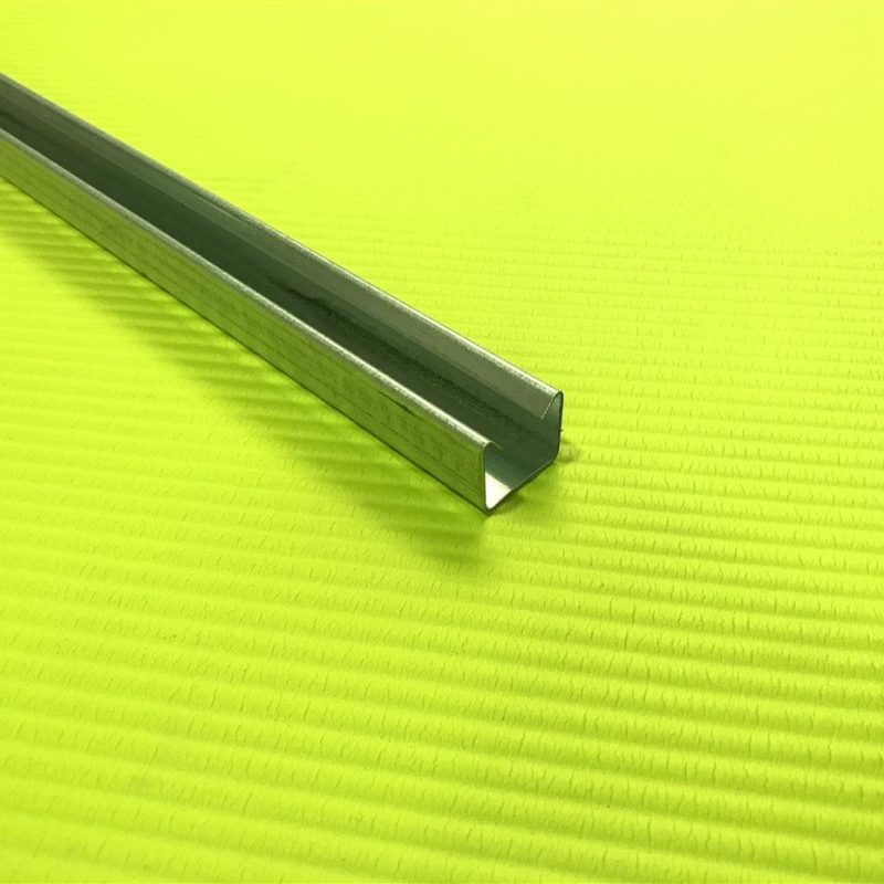 Pocinkan pritrdilni profil (meter)