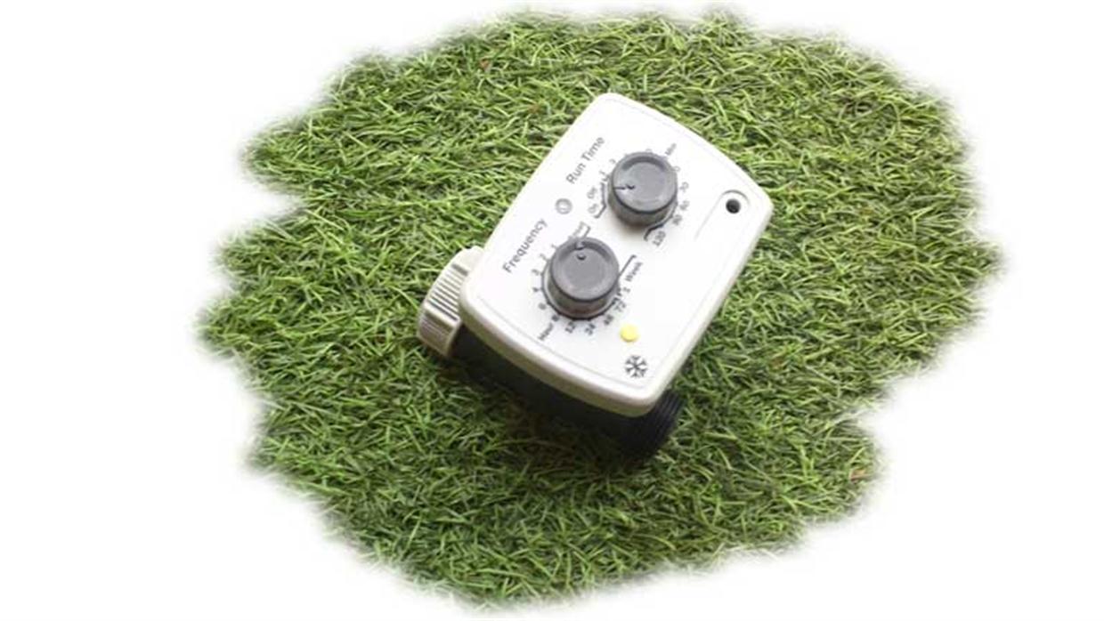 Krmilna ura za zalivanje